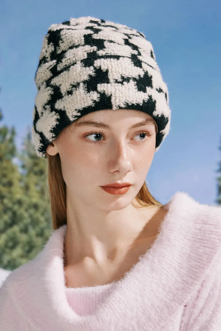 Bazer Houndstooth Pattern Knitted Warm Beanie