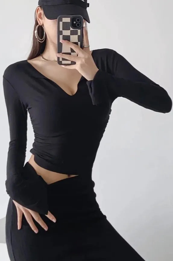 Livana Black Ruched Slit Sleeve V-neck Top